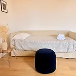Caesar's Nest Apartman