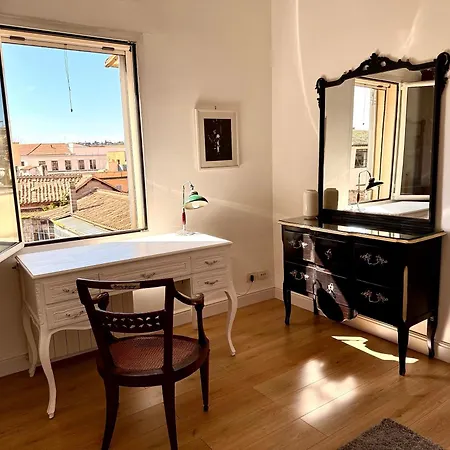 Caesar's Nest Apartman *